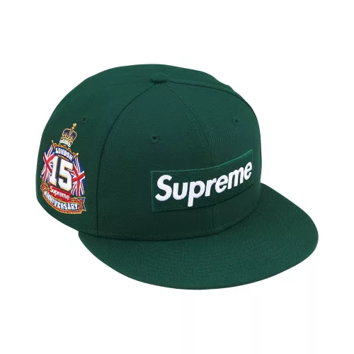 Supreme Shop Box Logo New Era 'Dark Green London' nízke streetové tenisky zelené — produktová fotografia na bielom pozadí, bočný pohľad