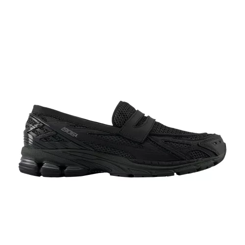 New Balance 1906L Blacktop Phantom nízke streetové tenisky lomené biele — produktová fotografia na bielom pozadí, bočný pohľad