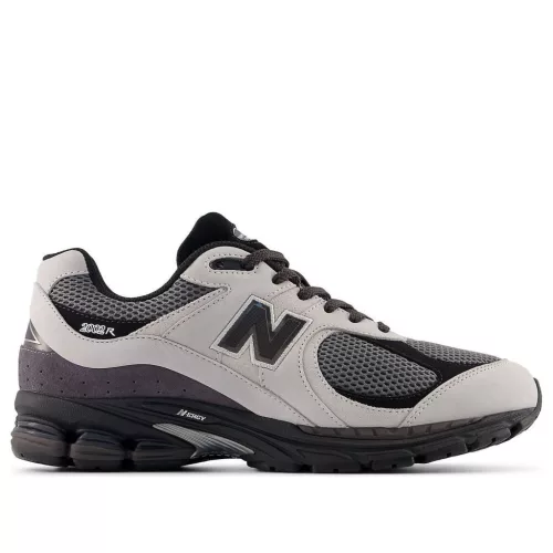 New Balance 2002R Grey Matter Castlerock nízke streetové tenisky sivé — produktová fotografia na bielom pozadí, bočný pohľad