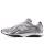 New Balance 204L Dark Silver Metallic nízke streetové tenisky strieborné-sivé — produktová fotografia na bielom pozadí, bočný pohľad
