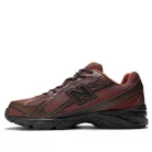 New Balance 740 Relic Brown Pumpernickel nízke streetové tenisky hnedé — produktová fotografia na bielom pozadí, bočný pohľad