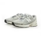 New Balance 740 Slate Grey nízke streetové tenisky sivé — produktová fotografia na bielom pozadí, bočný pohľad