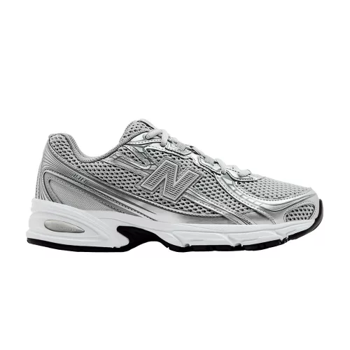 New Balance 740v2 Silver Castlerock nízke streetové tenisky sivé-strieborné — produktová fotografia na bielom pozadí, bočný pohľad