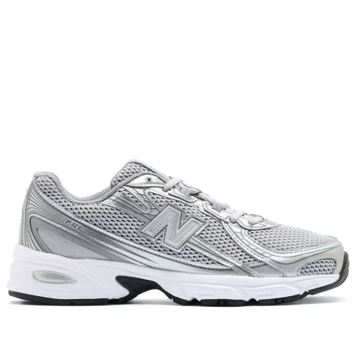 New Balance 740v2 Silver Castlerock nízke streetové tenisky sivé-strieborné — produktová fotografia na bielom pozadí, bočný pohľad