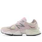 New Balance 9060 Rose Sugar Angora nízke streetové tenisky — produktová fotografia na bielom pozadí, bočný pohľad