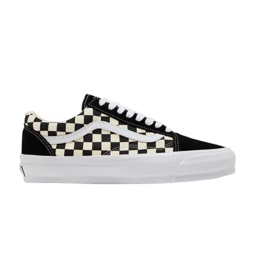Vans Old Skool 36 LX Checkerboard White Black nízke streetové tenisky čierne-biele — produktová fotografia na bielom pozadí, bočný pohľad