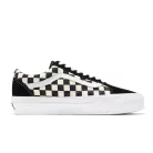 Vans Old Skool 36 LX Checkerboard White Black nízke streetové tenisky čierne-biele — produktová fotografia na bielom pozadí, bočný pohľad